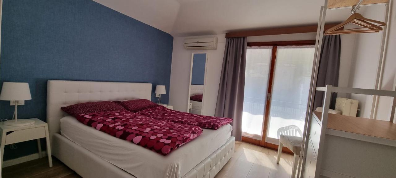 Casa Barcelli Sport & Family Apartments Torbole Sul Garda Exteriör bild