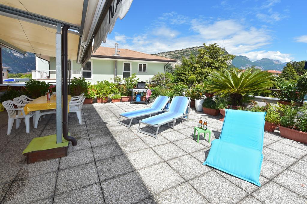Casa Barcelli Sport & Family Apartments Torbole Sul Garda Exteriör bild